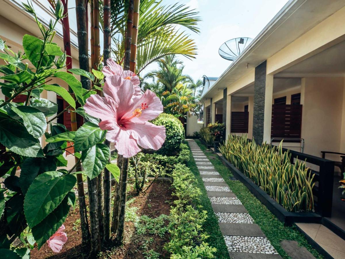 Sunrise Resort Batukaras Exterior photo