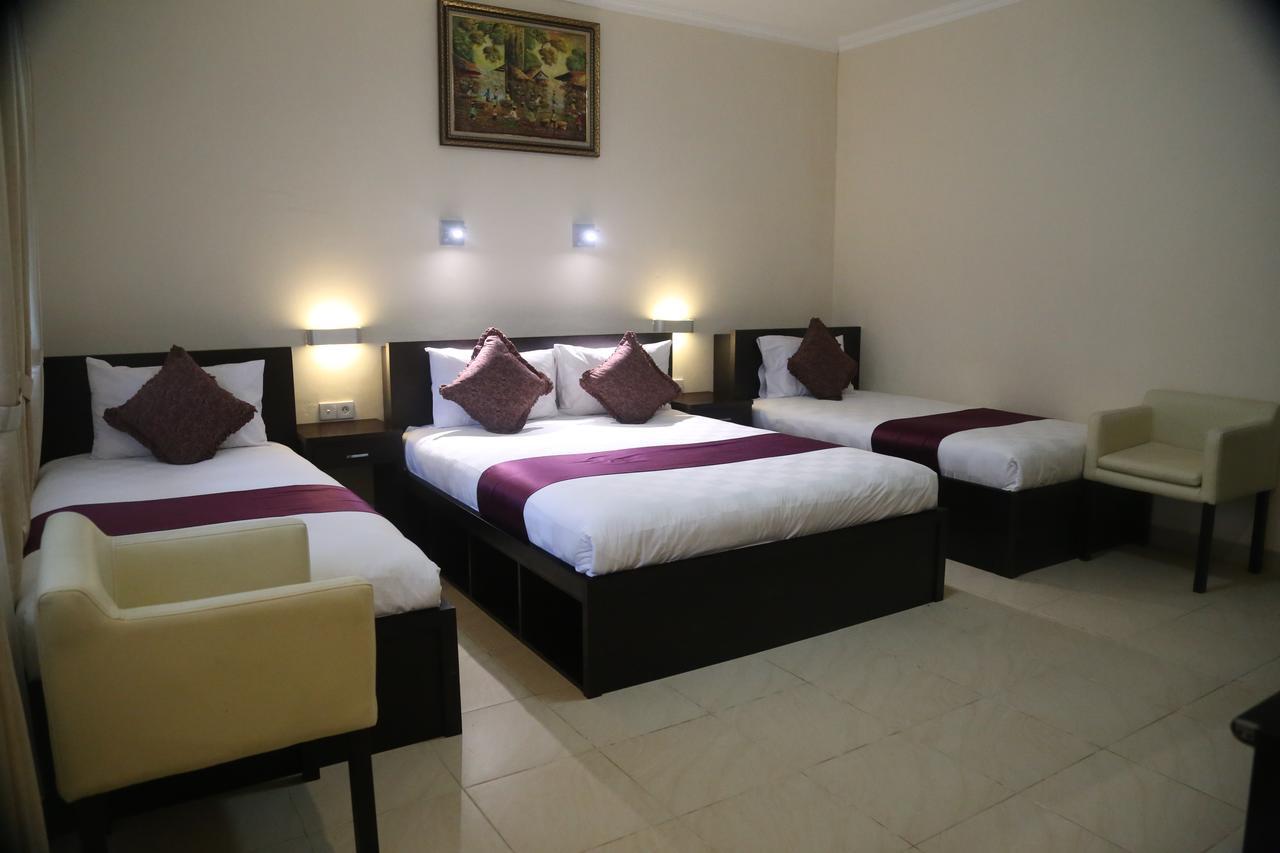 Sunrise Resort Batukaras Exterior photo
